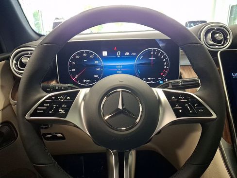 Certified 2025 Mercedes-Benz GLC 350e 4MATIC image 20