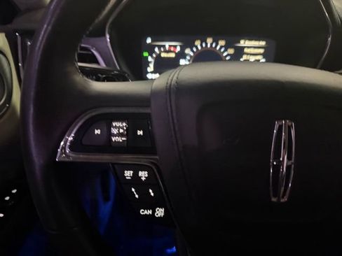 Used 2020 Lincoln Continental Reserve w/ Luxury Package AWD/4WD image 16