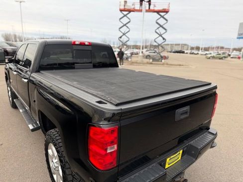 Used 2018 Chevrolet Silverado 3500 LTZ w/ Duramax Plus Package image 9