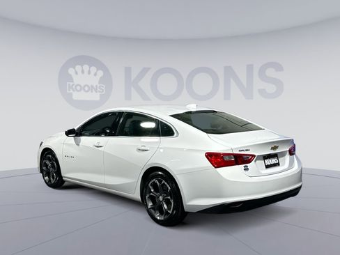 Used 2023 Chevrolet Malibu LT image 4