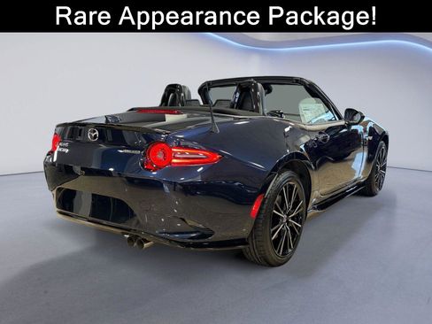 New 2025 MAZDA MX-5 Miata Grand Touring w/ Appearance Package image 3