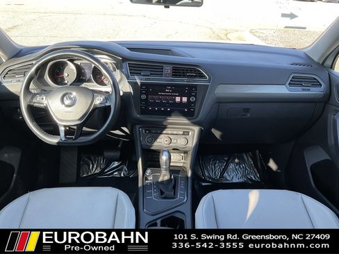 Used 2018 Volkswagen Tiguan SE image 20