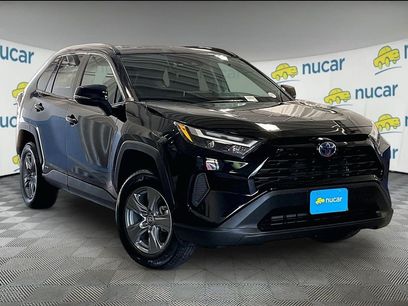 Used 2022 Toyota RAV4 XLE w/ Convenience Package