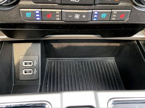 Used 2017 Ford F150 Lariat AWD/4WD image 33