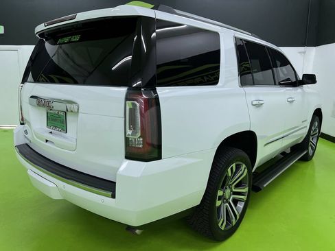 Used 2018 GMC Yukon Denali w/ Denali Ultimate Package AWD/4WD image 10