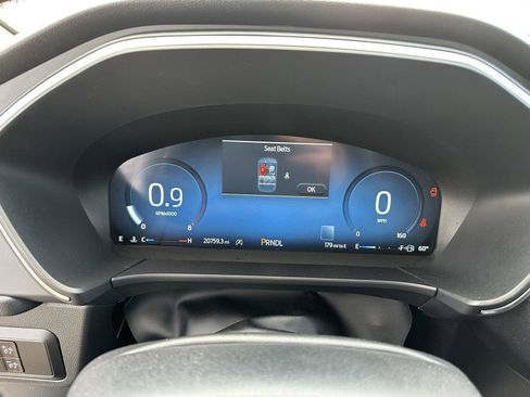 Used 2025 Ford Escape Platinum image 27