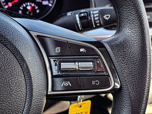 Used 2023 Kia Forte LXS image 14