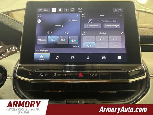 Used 2022 Jeep Compass Limited image 17