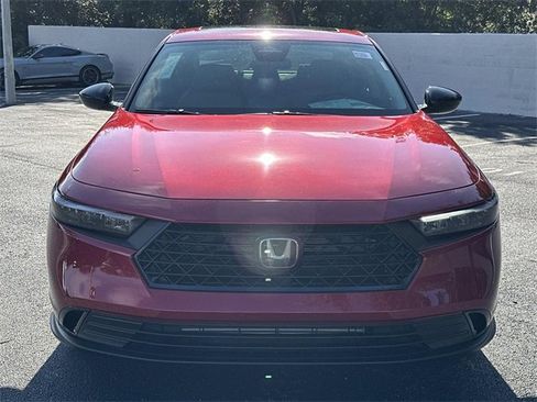 New 2025 Honda Accord SE image 8