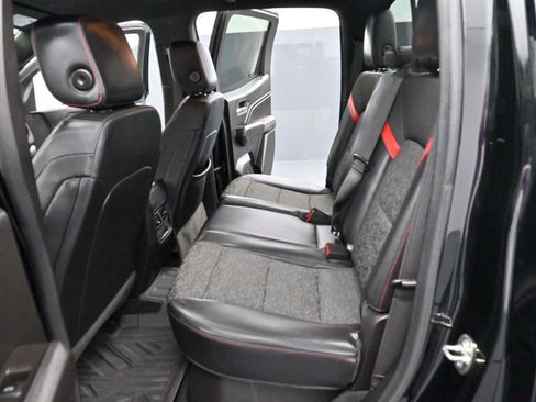 Used 2023 Chevrolet Colorado Z71 w/ Z71 Convenience Package 2 image 26