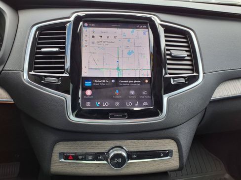 Certified 2023 Volvo XC90 B6 Ultimate w/ Protection Package Premier AWD/4WD image 26