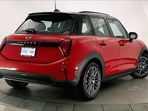 Certified 2025 MINI Cooper S image 12