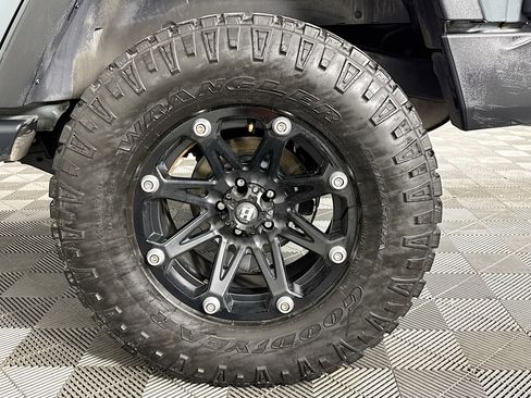 Used 2015 Jeep Wrangler Unlimited Sport image 34