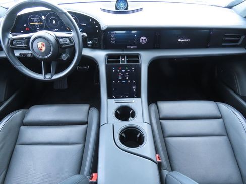 Used 2020 Porsche Taycan Turbo image 7