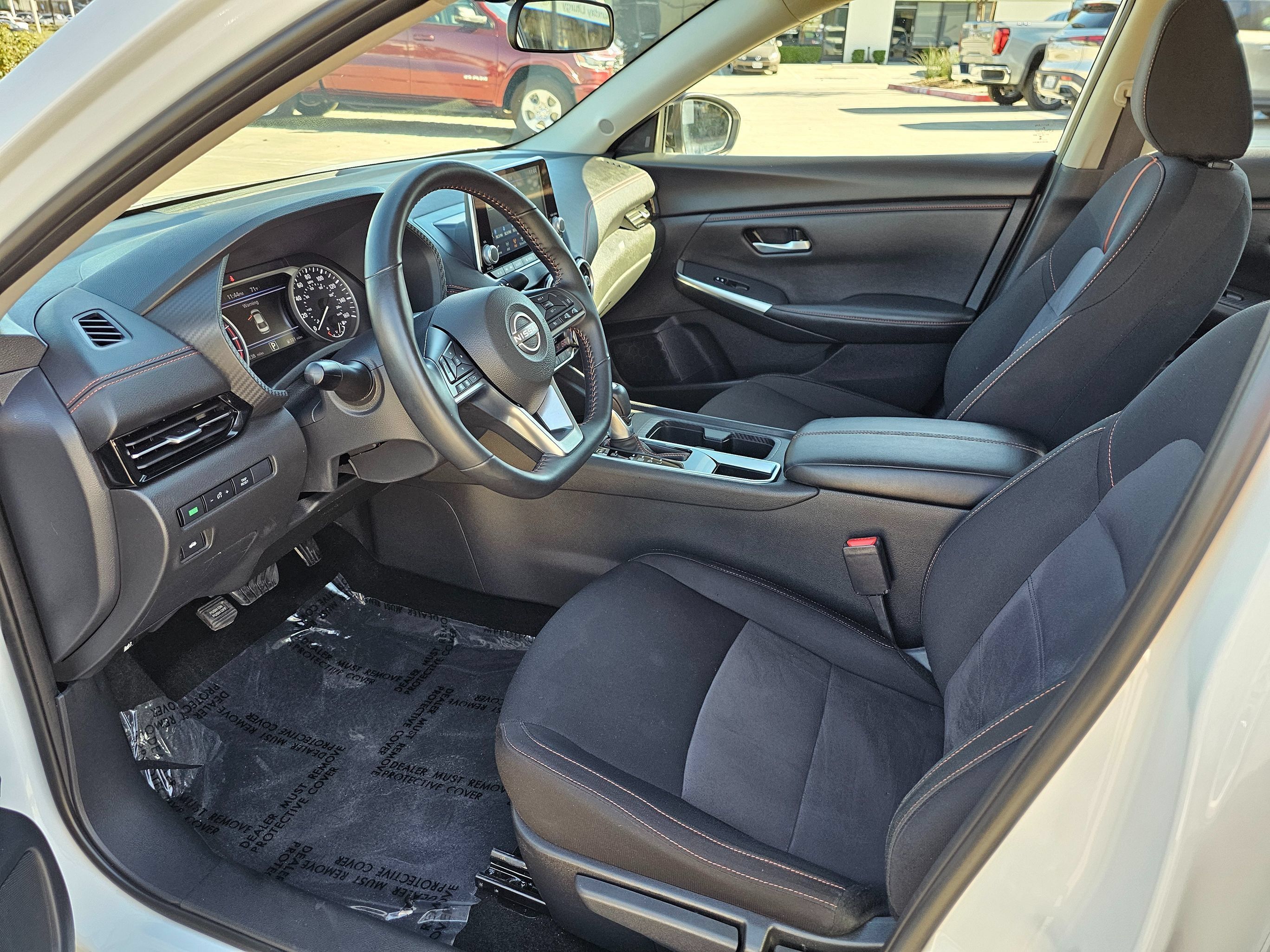 Used 2025 Nissan Sentra SR FWD image 16