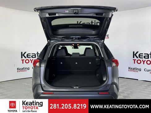 Certified 2021 Toyota RAV4 LE image 15
