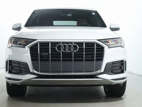 Used 2023 Audi Q7 2.0T Premium w/ Towing Package image 5