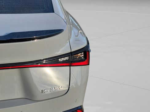Certified 2025 Lexus IS 350 F Sport image 17