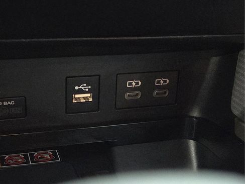 Certified 2025 Toyota Camry SE w/ Convenience Package FWD image 21