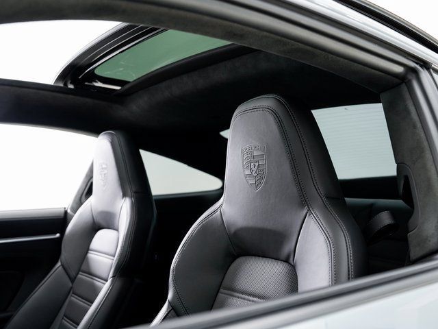 Certified 2023 Porsche 911 Turbo AWD/4WD image 10