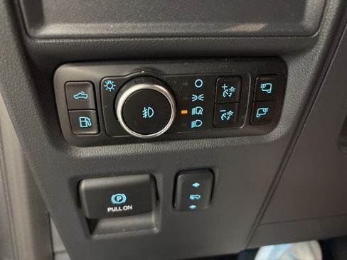 Used 2025 Ford F150 Lariat w/ Equipment Group 502A High image 27