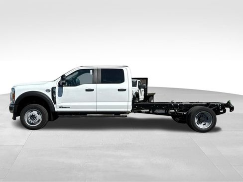 New 2026 Ford F550 4x4 Crew Cab Super Duty w/ XL Chrome Package image 7