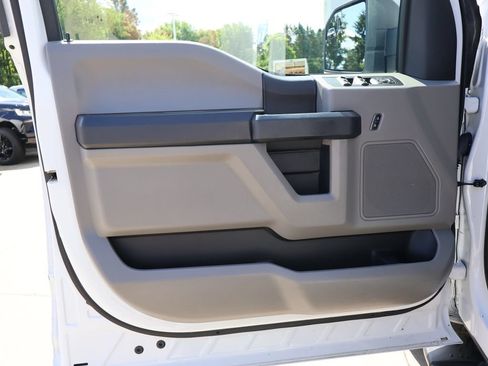 Used 2020 Ford F150 XL w/ Equipment Group 101A Mid AWD/4WD image 11