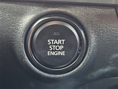 Used 2024 MAZDA MAZDA3 s image 22