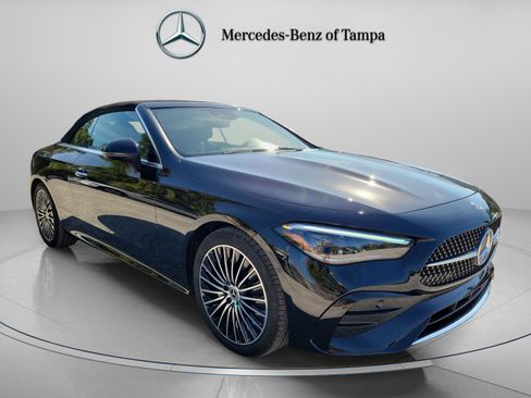 Certified 2025 Mercedes-Benz CLE 300 4MATIC Cabriolet image 4