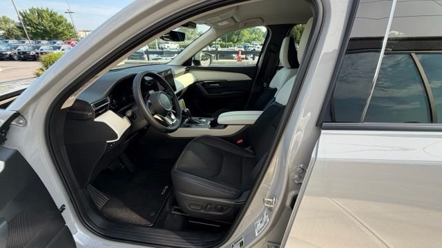 New 2026 MAZDA CX-5 Preferred AWD/4WD image 11