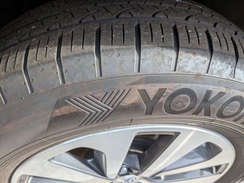 Used 2024 Subaru Outback Premium AWD/4WD image 9