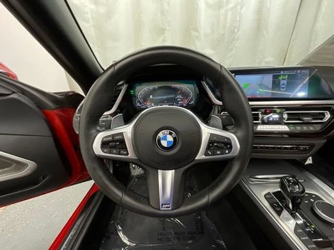 Used 2021 BMW Z4 sDrive30i w/ Executive Package RWD image 18