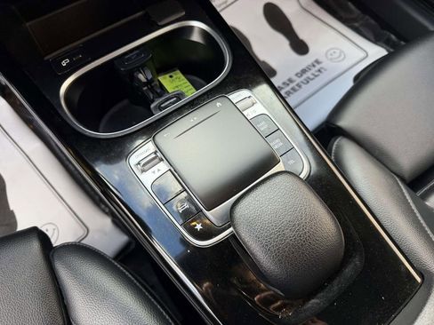 Used 2020 Mercedes-Benz CLA 250 image 41