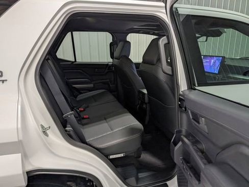 Used 2025 Toyota 4Runner TRD Sport Premium image 27