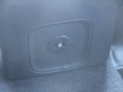 Certified 2025 Ford Escape ST-Line Select AWD/4WD image 14