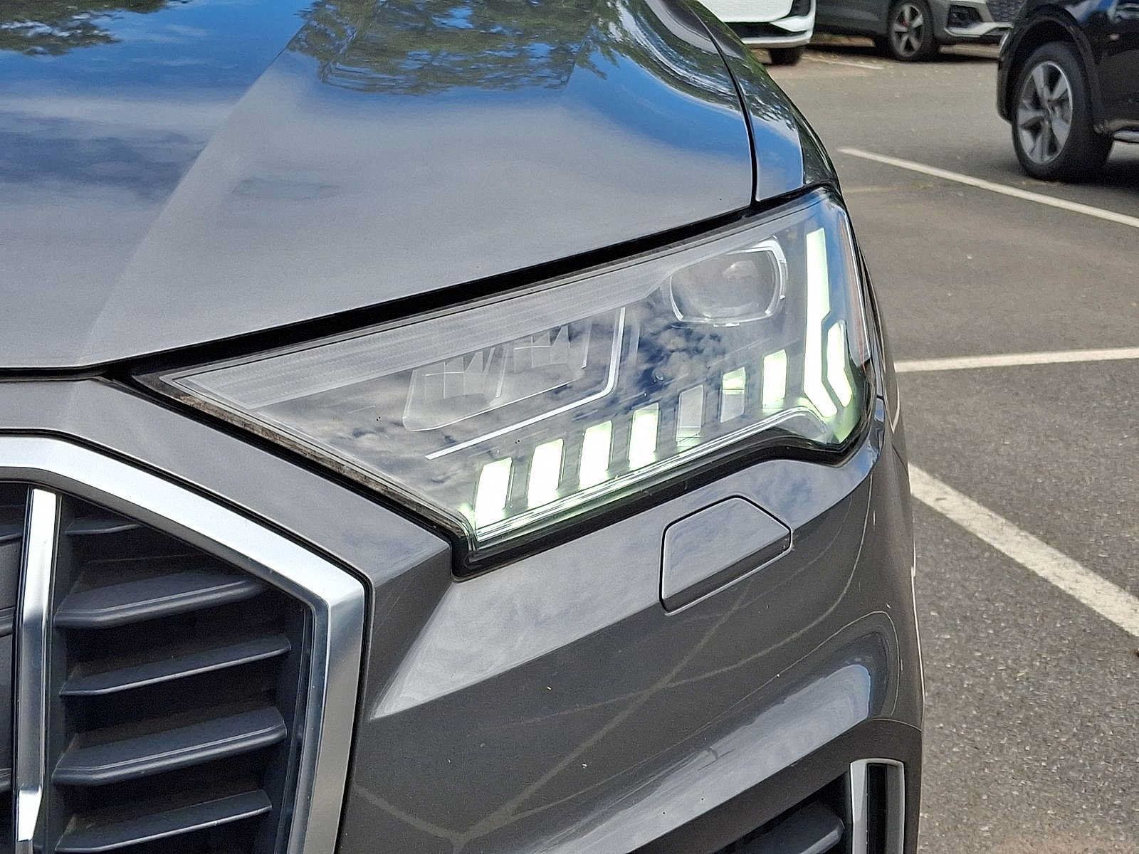 Used 2023 Audi Q7 3.0T Premium AWD/4WD image 34