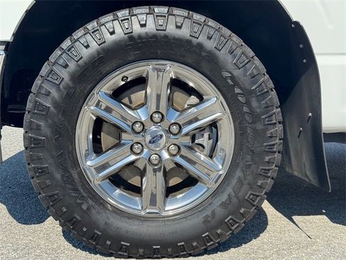 Used 2024 Ford F150 XLT image 9