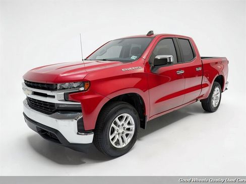 Used 2021 Chevrolet Silverado 1500 LT AWD/4WD image 1
