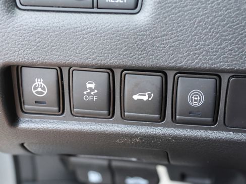 Used 2020 Nissan Murano Platinum w/ Cargo Package image 16