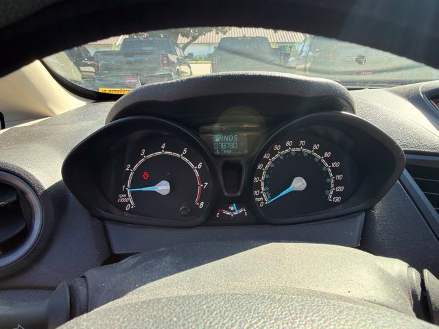 Used 2016 Ford Fiesta S FWD image 21