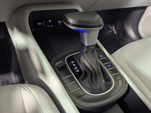 Used 2026 Hyundai Kona SE image 23