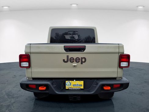 Used 2022 Jeep Gladiator Mojave w/ Trailer Tow Package image 24