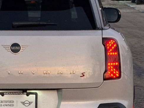 Certified 2025 MINI Cooper Countryman S w/ Comfort Package Max image 5