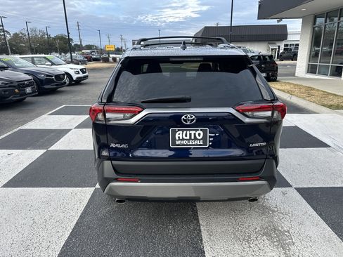 Used 2025 Toyota RAV4 Limited image 4