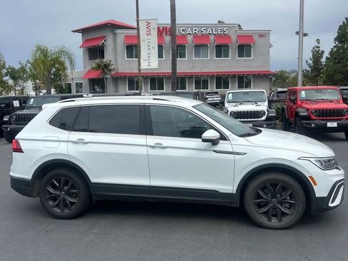 Used 2024 Volkswagen Tiguan SE image 5