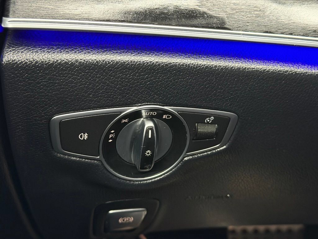 Used 2018 Mercedes-Benz E 400 Coupe image 30