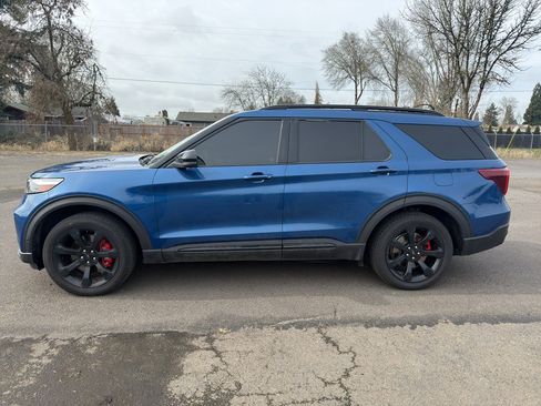 Used 2020 Ford Explorer ST w/ ST Street Pack image 5