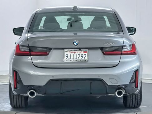 Used 2024 BMW 330i Sedan w/ M Sport Package RWD image 7