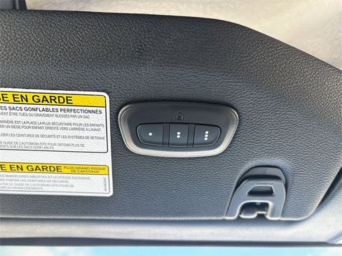 Used 2022 Jeep Gladiator Overland image 34