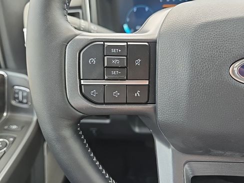 Used 2024 Ford F350 Lariat w/ FX4 Off-Road Package AWD/4WD image 14
